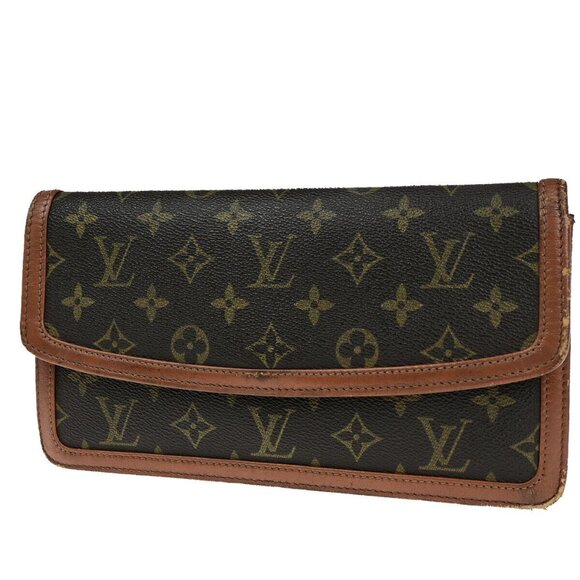 LOUIS VUITTON Pochette Dam PM Clutch Hand Bag Monogram Leather BN - Picture 1 of 16